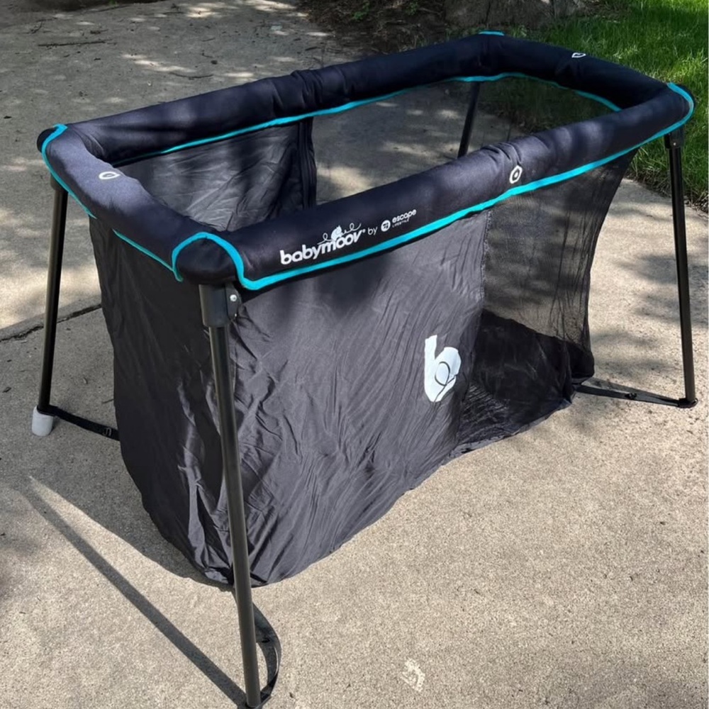 Babymoov Black and Blue Playpen